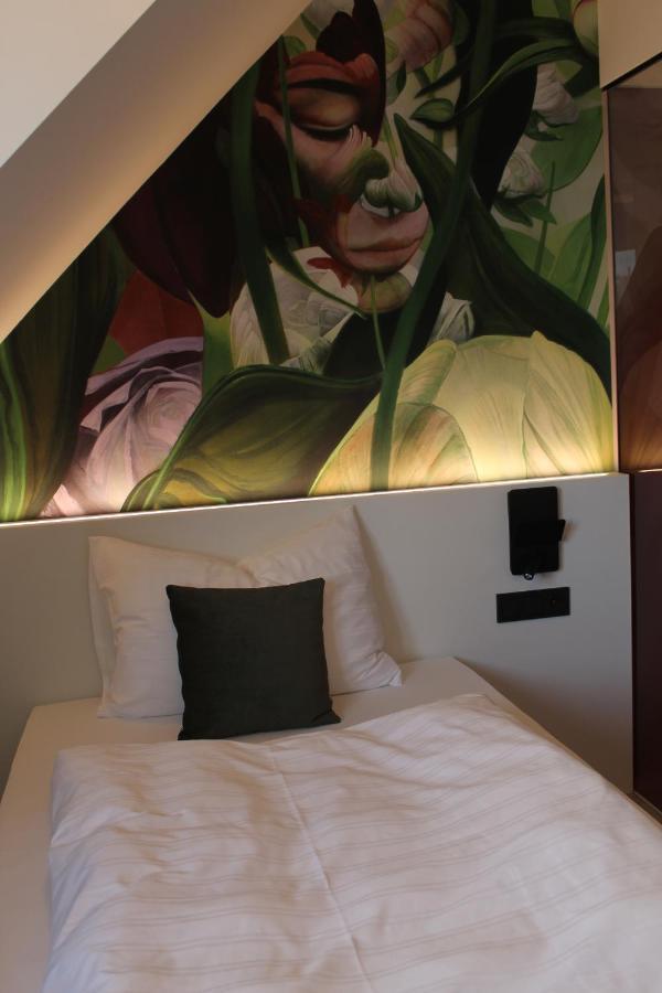 Art-Inn Design Self-Check-In-Hotel Linz Exterior foto