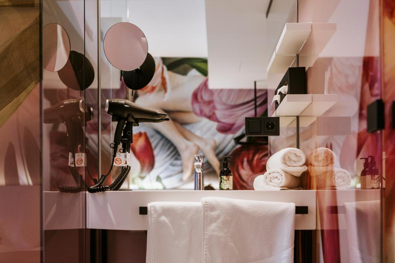 Art-Inn Design Self-Check-In-Hotel Linz Exterior foto